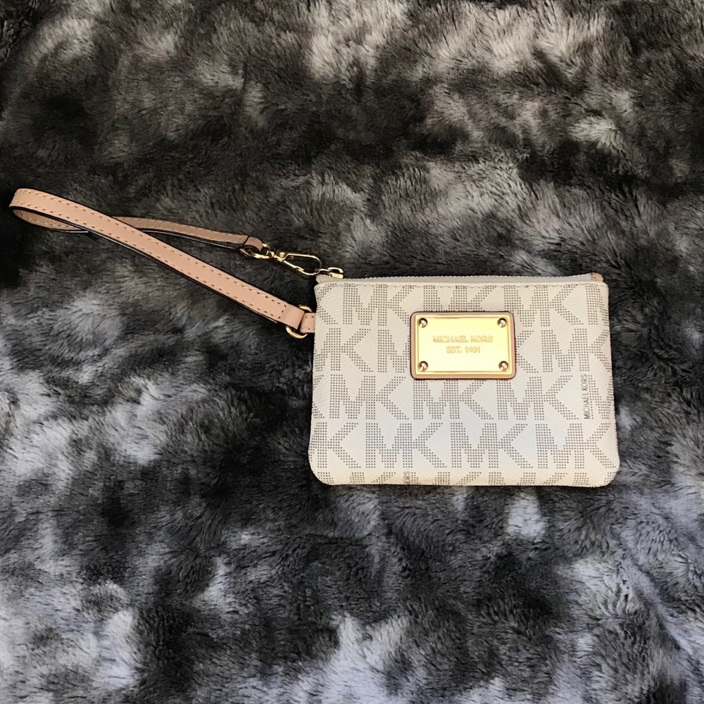 Michael Kors Small Wristlet